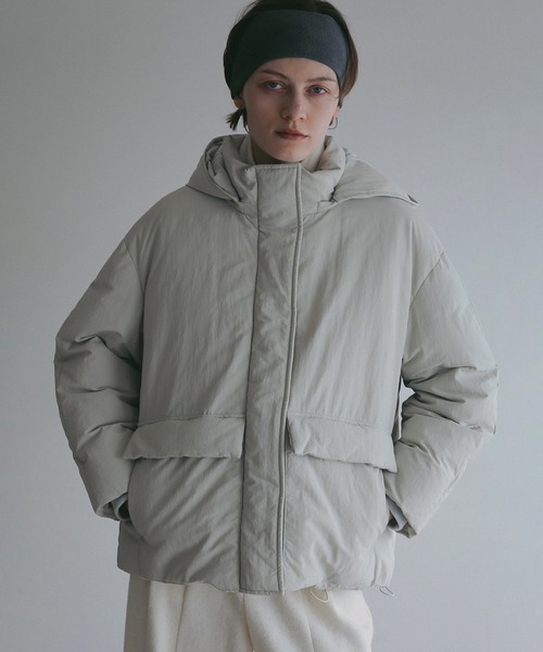 MANOF(マノフ)の「POCKET DOWN JACKET(ダウンジャケット/コート・レディース・ブルー/ブラック/アイボリー・M/S)」の6枚目の写真