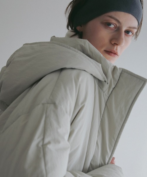 MANOF(マノフ)の「POCKET DOWN JACKET(ダウンジャケット/コート・レディース・ブルー/ブラック/アイボリー・M/S)」の13枚目の写真