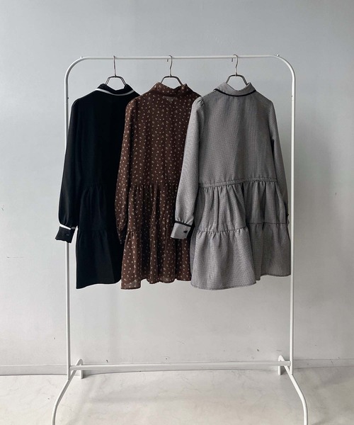 AS KNOW AS plus（アズノゥアズプラス）の「♪ウエストリボン ティアードチュニック（チュニック・レディース・ブラック系/ブラウン系/ブラック・FREE）」の4枚目の写真