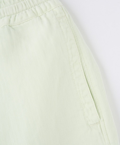 Carhartt WIP(カーハートダブリューアイピー)の「Carhartt WIP RAINER SHORT I034818(その他パンツ・メンズ・グリーン・S/M/L)」の4枚目の写真