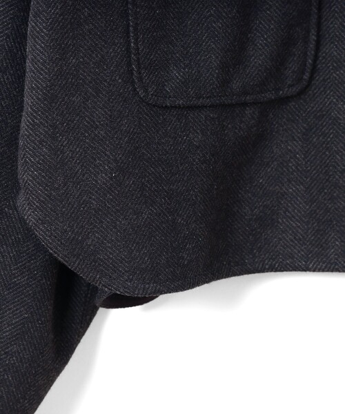 BEAMS BOY（ビームスボーイ）の「ショート ヘリンボーン CPO ジャケット（ブルゾン・レディース・ブラウン/ネイビー・ONE SIZE）」の4枚目の写真