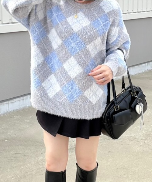 Belle Cie(ベルシー)の「ふわふわドロショルモヘアアーガイルニット(ニット/セーター・レディース・ピンク/ブルー・FREE)」の10枚目の写真
