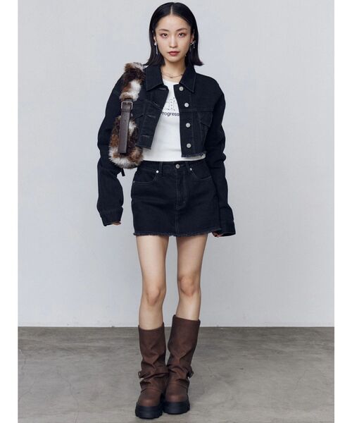 EMODA(エモダ)の「ベルトボックスボアバッグ(ショルダーバッグ・レディース・ブラウン/ブラック/アイボリー・FREE)」の5枚目の写真