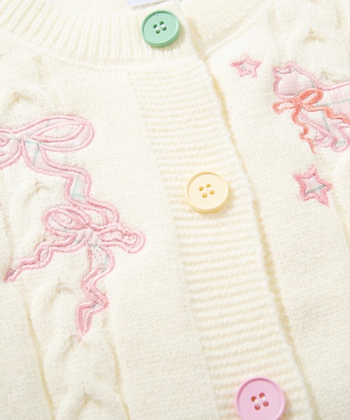 HOOK(フック)の「HOOK for girls 刺繍リボン ケーブルニットカーディガン 裾チェック切替 レイヤード風 (AW)(カーディガン/ボレロ・レディース・グレー/ライトベージュ/ピンク・FREE)」の19枚目の写真