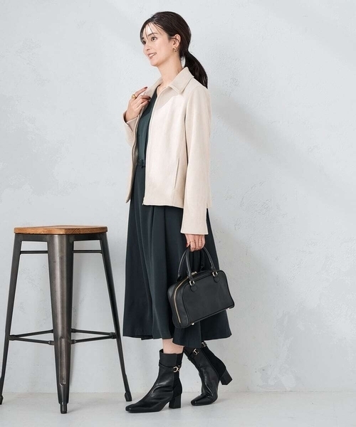 a.v.v(アーヴェヴェ)の「【洗える】ウエストタックワンピース(ワンピース・レディース・ベージュ/ネイビー・38/40/36)」の19枚目の写真