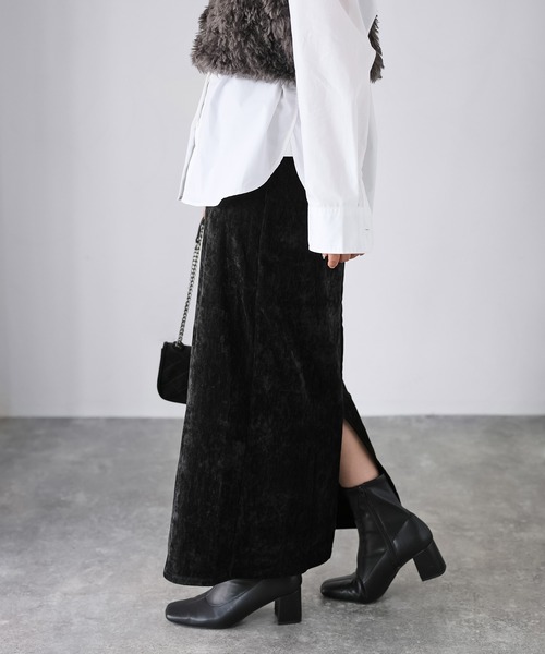 Riberry（リベリー）の「ベロアナローロングスカート（スカート・レディース・アイボリー/ブラウン/チャコールグレー/ブラック・MEDIUM）」の11枚目の写真