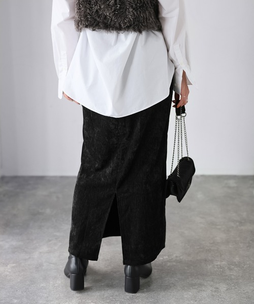 Riberry（リベリー）の「ベロアナローロングスカート（スカート・レディース・アイボリー/ブラウン/チャコールグレー/ブラック・MEDIUM）」の15枚目の写真