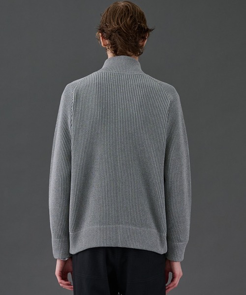 UNITED TOKYO（ユナイテッドトウキョウ）の「《残りわずか》ウールリブジップドライバーズニット　｜ストレッチ性/防寒/冬服/ハイネック/大人気/オフィスカジュアル/オケージョン/通勤/ウール/モックネック（ニット/セーター・メンズ・ブラック/グレー/ブラウン系その他/グレー系その他・1/3/2）」の10枚目の写真