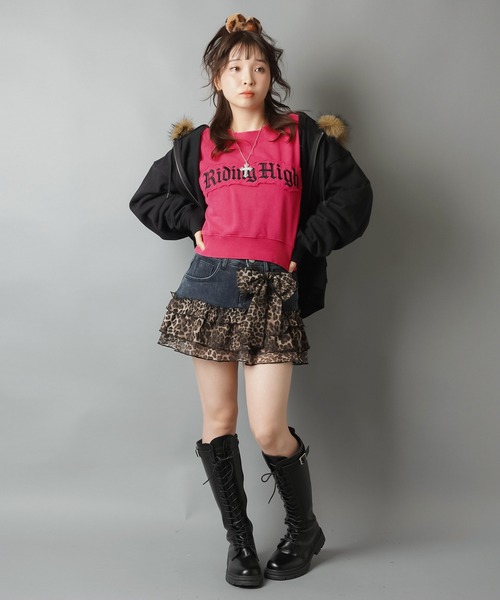 SPINNS(スピンズ)の「レオパード×デニム★盛れリボンミニスカ/インパン付き(デニムスカート・レディース・ブラック/ブルー・ONESIZE)」の3枚目の写真