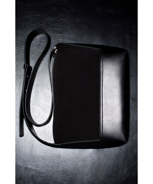 セール】AGENDAレザーショルダーバッグ（ショルダーバッグ）｜COS