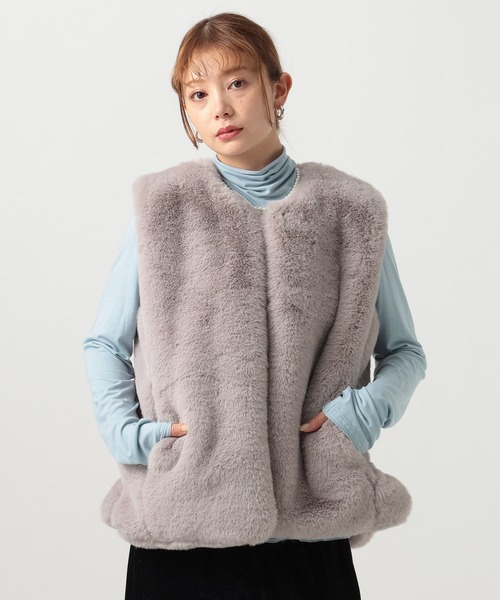 BAYFLOW(ベイフロー)の「【LANCER CLOTHING CORPORATION】ファーベスト(その他アウター・レディース・グレー/ブラック/ベージュ・FREE)」の2枚目の写真