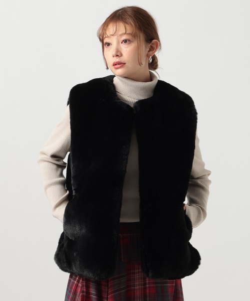 BAYFLOW(ベイフロー)の「【LANCER CLOTHING CORPORATION】ファーベスト(その他アウター・レディース・グレー/ブラック/ベージュ・FREE)」の1枚目の写真