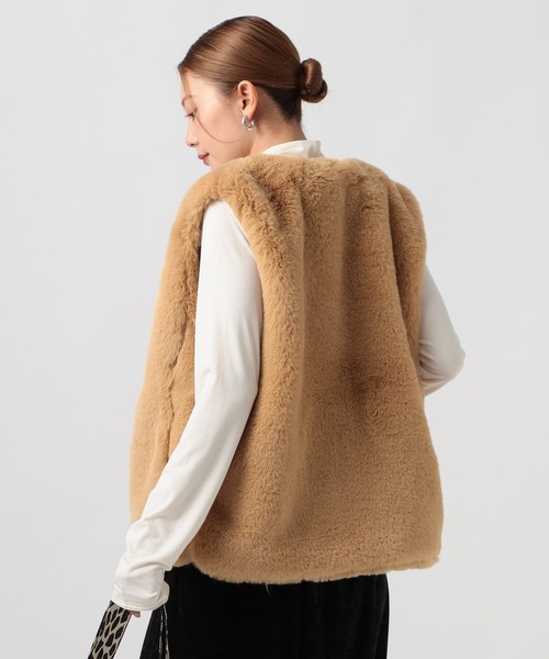 BAYFLOW(ベイフロー)の「【LANCER CLOTHING CORPORATION】ファーベスト(その他アウター・レディース・グレー/ブラック/ベージュ・FREE)」の19枚目の写真