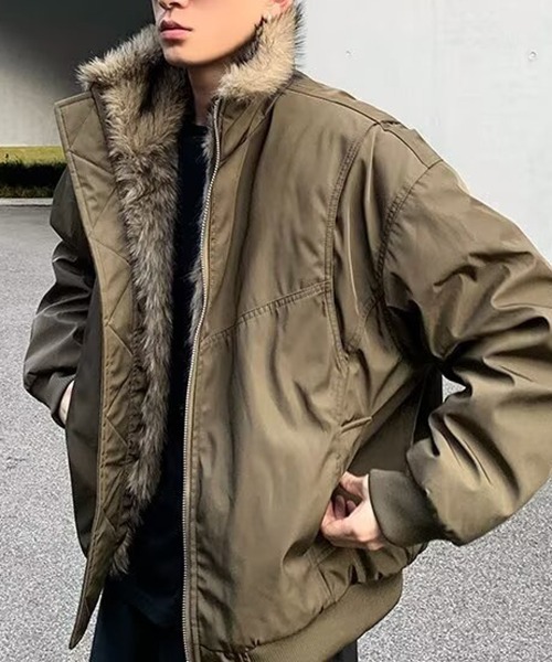 NEW GENTLEMAN(ニュージェントルマン)の「シルバーウルフ ファーブルゾン(ブルゾン・メンズ・ブラック/オリーブ・M/L/XL)」の18枚目の写真