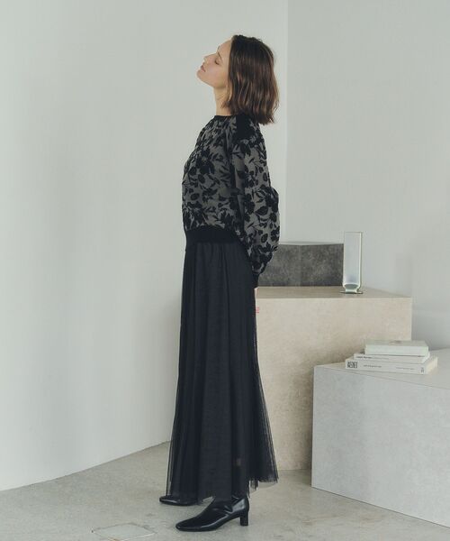 YECCA VECCA（イェッカヴェッカ）の「レイヤードチュールマーメイドスカート（スカート・レディース・チャコールグレー/ブルー/ベージュ・FREE）」の7枚目の写真