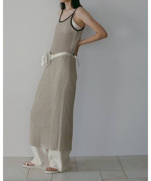 anuke（アンヌーク）の「Sheer Tuck Pants（その他パンツ・レディース・ブラック/アイボリー・36inch/38inch）」の5枚目の写真