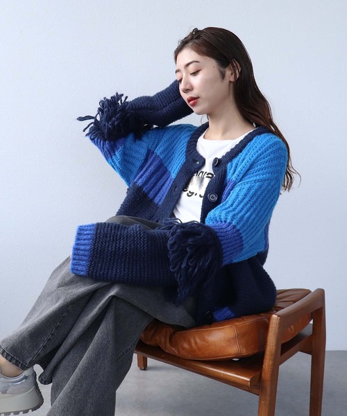 Cepica（セピカ）の「【MARECHAL TERRE / マルシャルテル】フリンジニットカーディガン（カーディガン/ボレロ・レディース・アイボリー/ブルー・FREE）」の18枚目の写真