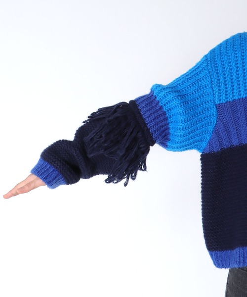 Cepica（セピカ）の「【MARECHAL TERRE / マルシャルテル】フリンジニットカーディガン（カーディガン/ボレロ・レディース・アイボリー/ブルー・FREE）」の3枚目の写真