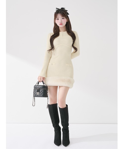 Darich（ダーリッチ）の「ビジューケープニットミニワンピース