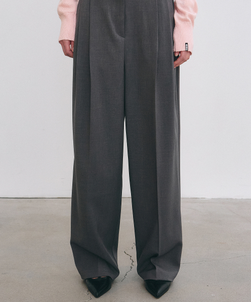 NICK&NICOLE(ニックアンドニコール)の「MINIMAL CLASSIC LOOSE FIT SLACKS_GRAY(スラックス・レディース・その他・LARGE/MEDIUM/SMALL)」の1枚目の写真