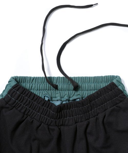 GAKKAI UNIONS（ガッカイユニオンズ）の「ワンタックワイドスウェットミックスパンツダークグリーン/ブラック（スウェットパンツ・レディース・その他・MEDIUM/LARGE）」の6枚目の写真