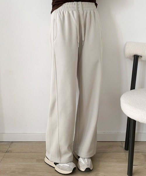 LOWO(ロワ)の「スウェット ワイドパンツ 冬 レディース 秋冬 リラックス 2WAY(スウェットパンツ・レディース・ブラック/オフホワイト/グレー・M/L)」の2枚目の写真