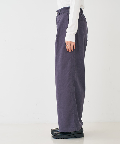 collex（コレックス）の「コーデュロイWタックワイドパンツ（その他パンツ・レディース・アイボリー/チャコールグレー・フリー）」の16枚目の写真