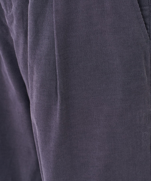 collex（コレックス）の「コーデュロイWタックワイドパンツ（その他パンツ・レディース・アイボリー/チャコールグレー・フリー）」の7枚目の写真
