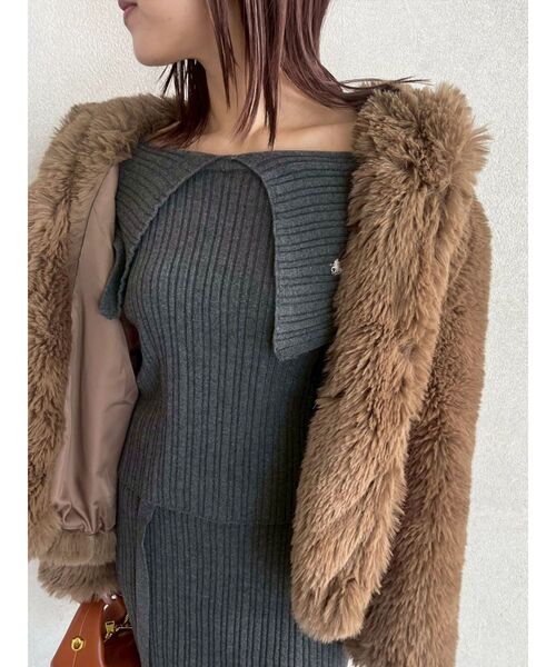 LAGUNAMOON(ラグナムーン)の「フェイクファーフーディコート(その他アウター・レディース・ライトグレー/モカ・FREE)」の6枚目の写真