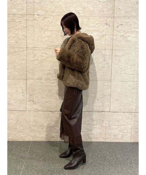 LAGUNAMOON(ラグナムーン)の「フェイクファーフーディコート(その他アウター・レディース・ライトグレー/モカ・FREE)」の8枚目の写真