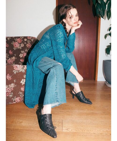 EVRIS（エヴリス）の「レースアップポインテッドヒール（サンダル・レディース・ブラック/ブラウン・SMALL/MEDIUM/LARGE）」の4枚目の写真