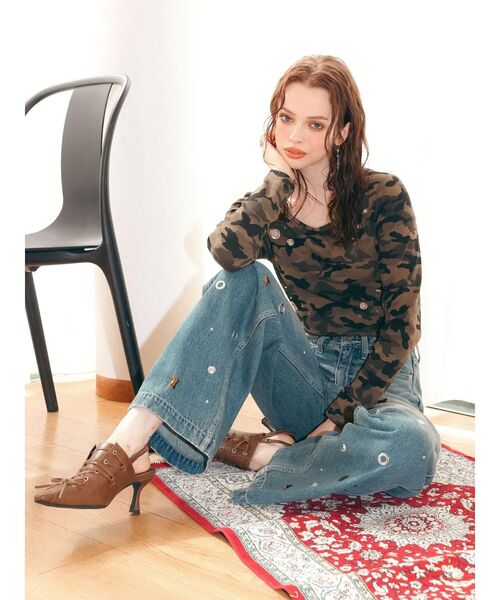 EVRIS（エヴリス）の「レースアップポインテッドヒール（サンダル・レディース・ブラック/ブラウン・SMALL/MEDIUM/LARGE）」の6枚目の写真