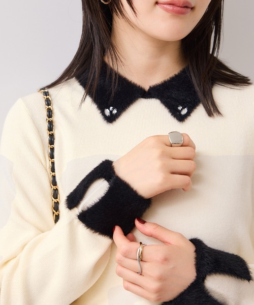 VIS（ビス）の「ビジュー付きシャギーカラーニットトップス（ニット/セーター・レディース・ブラック/ライトグレー/ホワイト・FREE）」の5枚目の写真