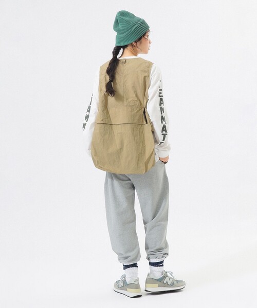 BEAMS BOY(ビームスボーイ)の「ナイロン フィッシング ベスト(ベスト・レディース・ベージュ/ネイビー・ONE SIZE)」の4枚目の写真