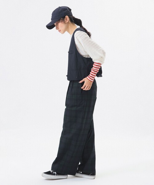 BEAMS BOY(ビームスボーイ)の「ナイロン フィッシング ベスト(ベスト・レディース・ベージュ/ネイビー・ONE SIZE)」の8枚目の写真