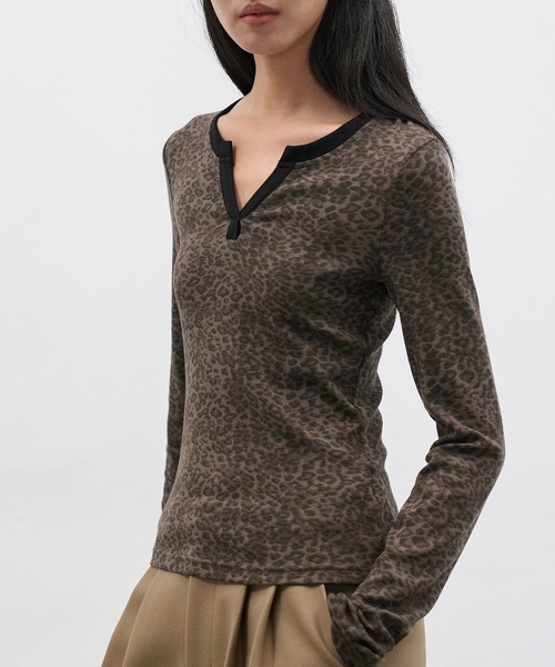 EIGHTHMONTH(エイスマンス)の「パイピングレオパードトップス EM25a142【EIGHTHMONTH】(Tシャツ/カットソー・レディース・レオパード・M/S)」の18枚目の写真