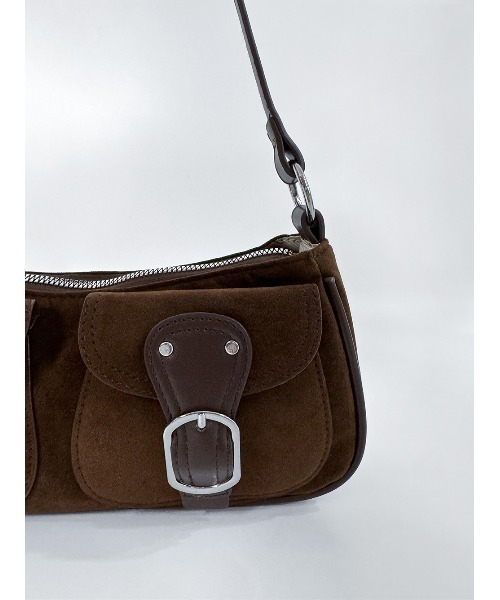 by muni:r（バイ ムニール）の「【2WAY・4色展開】クラシック スエード ショルダー & クロスバッグ（ショルダーバッグ・レディース・ブラック/ライトブラウン/グレー/ブラウン・FREE）」の14枚目の写真