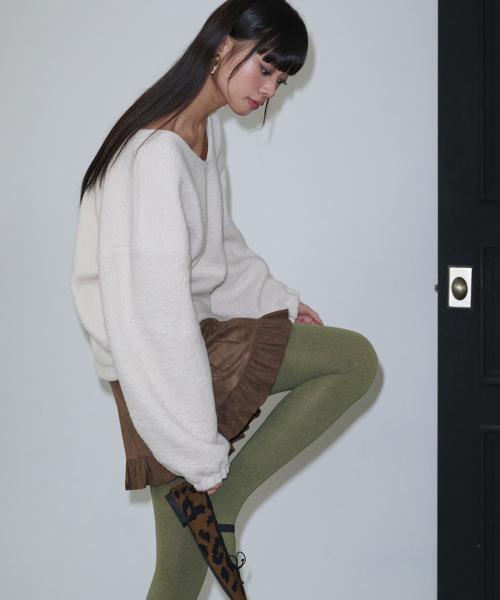 OPENING SUNSHINE(オープニングサンシャイン)の「Vネックブークルウール100%ルーズフィットTシャツ_アイボリー(Tシャツ/カットソー・レディース・アイボリー・FREE)」の5枚目の写真