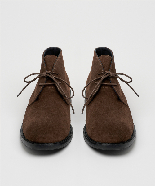 LOSTGARDEN(ロストガーデン)の「UNIFORM Chukka Boots Brown(ブーツ・メンズ・その他・42/43/40.5/42.5/41.5/43.5/41/44)」の1枚目の写真