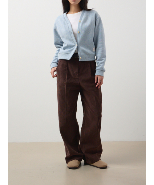 TOGE(トジ)の「Wool V-neck Cardigan(カーディガン/ボレロ・レディース・スカイブルー/アイボリー/チャコール・FREE)」の5枚目の写真