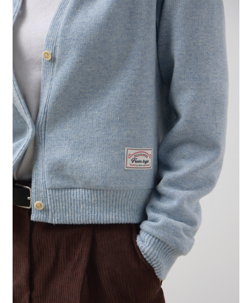 TOGE(トジ)の「Wool V-neck Cardigan(カーディガン/ボレロ・レディース・スカイブルー/アイボリー/チャコール・FREE)」の9枚目の写真