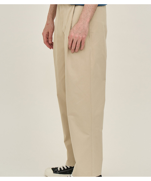 BLACKBROWN（ブラックブラウン）の「ワンタックワイドフィットバンディングコットンパンツ [L-BEIGE]（その他パンツ・メンズ・オートミール・SMALL/MEDIUM/LARGE/X-LARGE/XX-LARGE）」の5枚目の写真