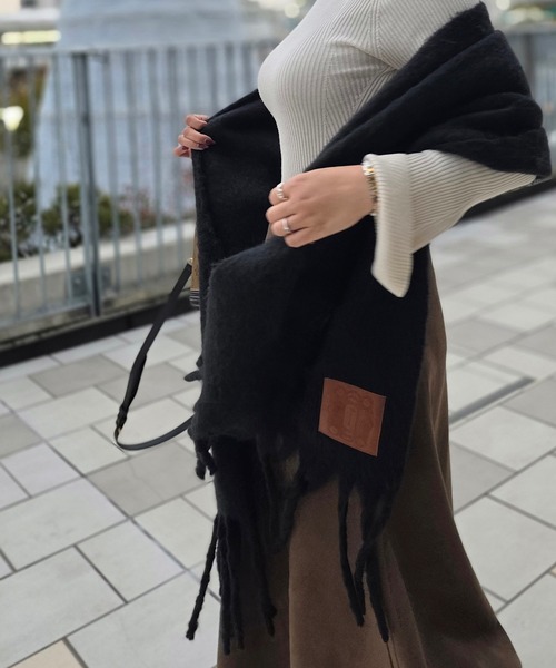 THEODORIC.dy（セオドリックディ）の「スエードタッチA-LINEスカート / Suede Touch A-Line Skirt（スカート・レディース・ブラック/カーキ・FREE）」の5枚目の写真