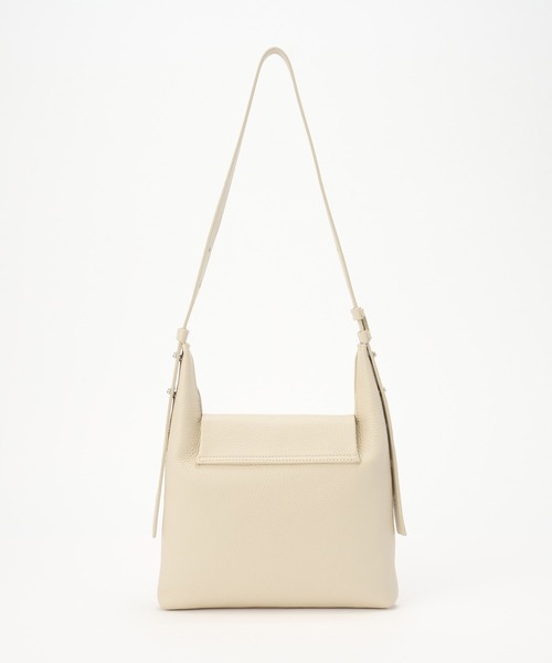 IACUCCI（イアクッチ）の「サーリチェ S CERVO（ショルダーバッグ・レディース・イエロー/アイボリー・FREE）」の22枚目の写真