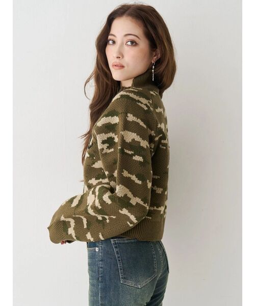 EVRIS（エヴリス）の「STONE CROSS MOTIF ピアス（ピアス（両耳用）・レディース・シルバー/ゴールド・FREE）」の11枚目の写真