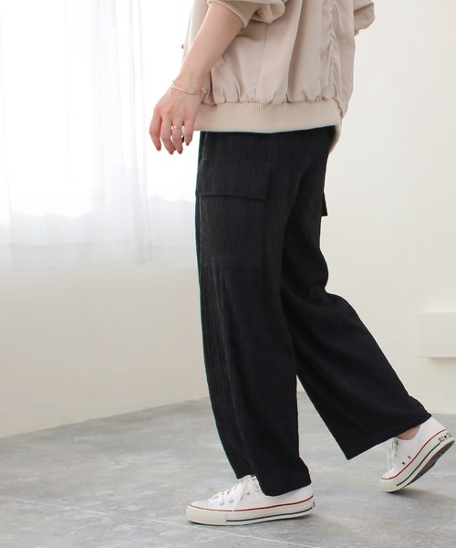 Social GIRL（ソーシャルガール）の「《Social GIRL》ジャガードワイドカーゴパンツ（カーゴパンツ・レディース・ブラック/ベージュ・M）」の3枚目の写真