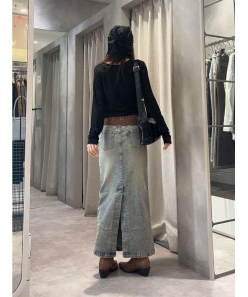 LAGUA GEM(ラグアジェム)の「DOUBLE KNEE LONG DENIM スカート(デニムスカート・レディース・ライトブルー/ブルー・X-SMALL/SMALL/MEDIUM)」の3枚目の写真