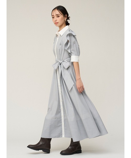 SNIDEL(スナイデル)の「Sustainableフリルデザインシャツワンピース(ワンピース・レディース・チェック/ストライプ/ホワイト・0/1)」の10枚目の写真