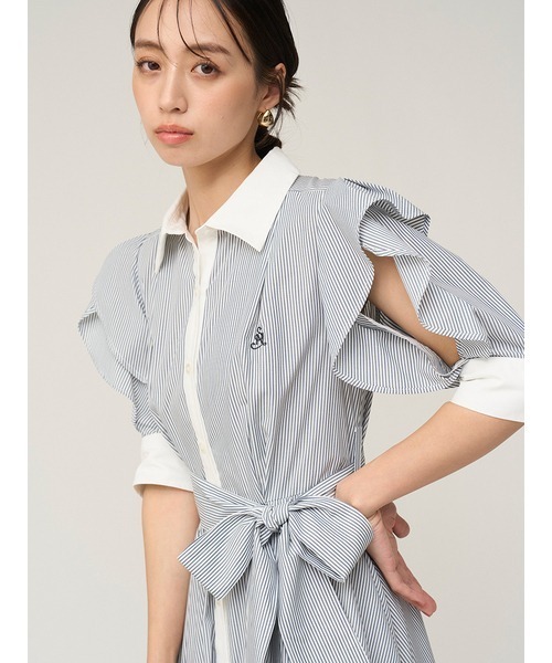 SNIDEL(スナイデル)の「Sustainableフリルデザインシャツワンピース(ワンピース・レディース・チェック/ストライプ/ホワイト・0/1)」の11枚目の写真