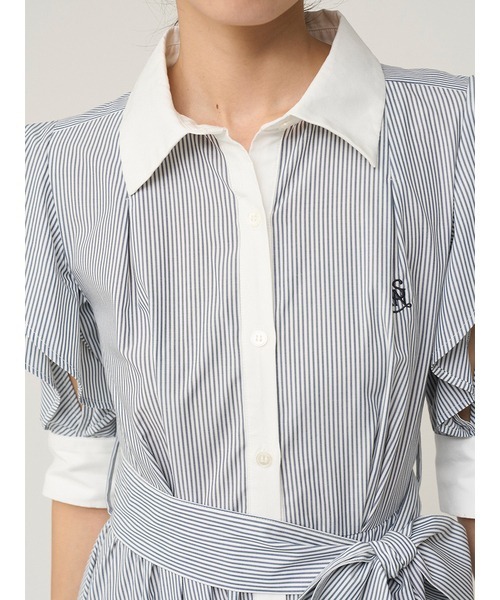 SNIDEL(スナイデル)の「Sustainableフリルデザインシャツワンピース(ワンピース・レディース・チェック/ストライプ/ホワイト・0/1)」の12枚目の写真